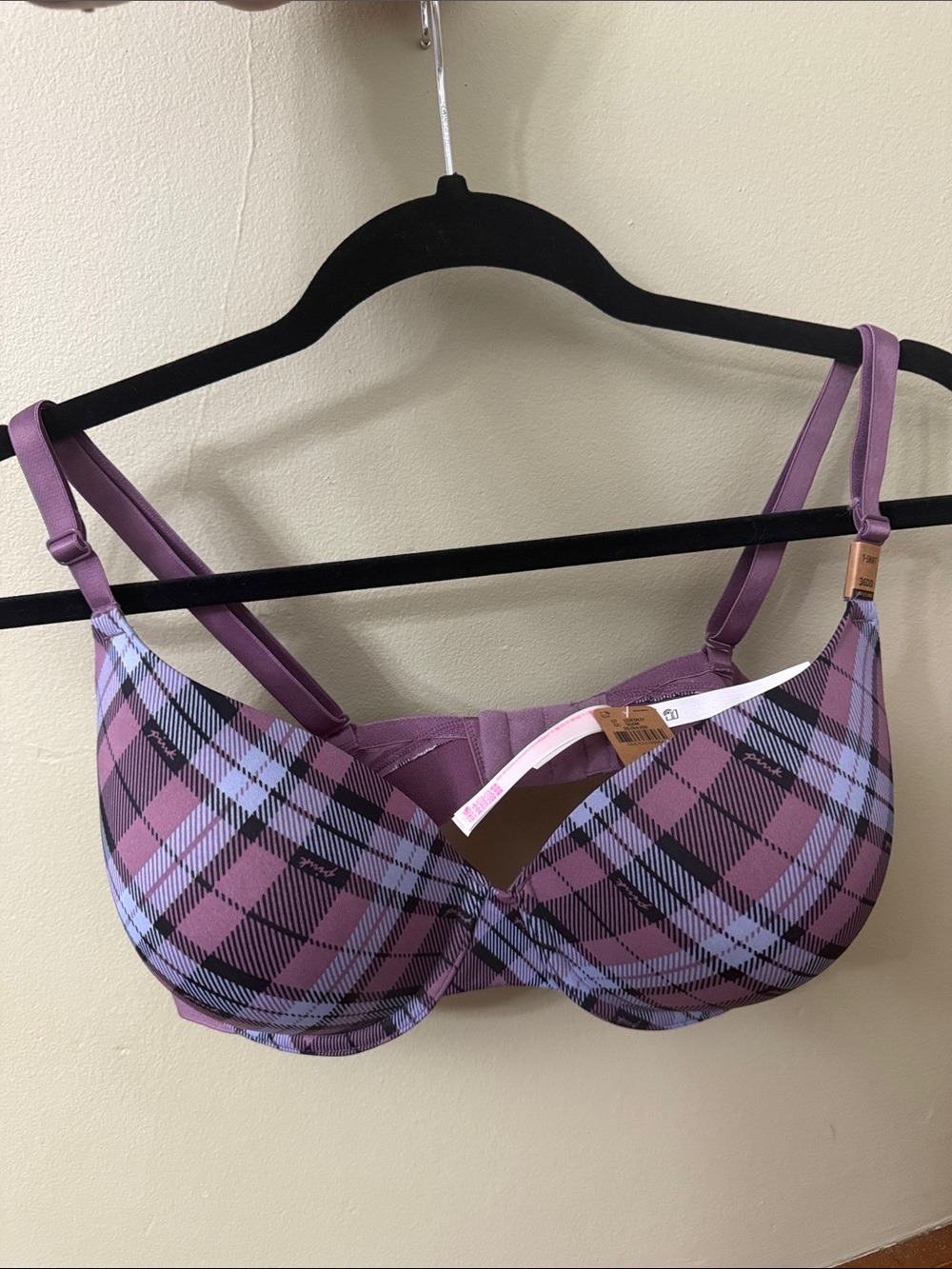 PINK Wear Everywhere T-shirt Lightly Lined Plaid Underwire Bra